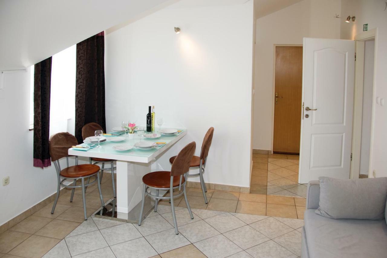 Apartments Ankica Sibenik Ngoại thất bức ảnh