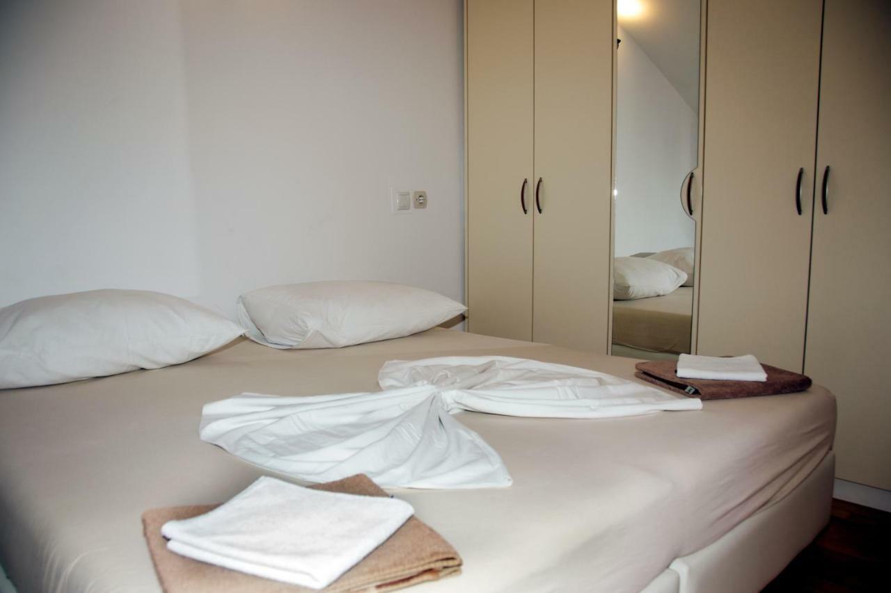 Apartments Ankica Sibenik Ngoại thất bức ảnh